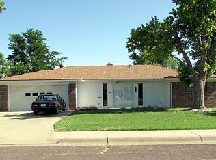 1407 NE 2nd St, Dumas, TX 79029