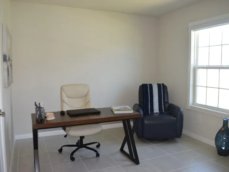 9670 SW Libertas Way — Photo 8