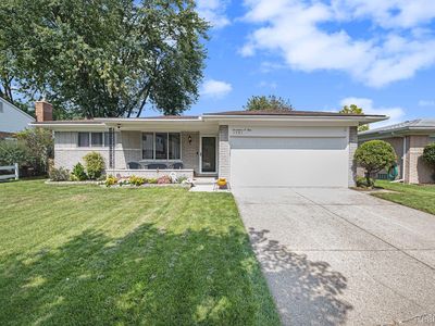 1701 Oakland Dr, Madison Heights, MI, 48071