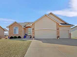 7185 E Gabriel St, Wichita, KS 67226