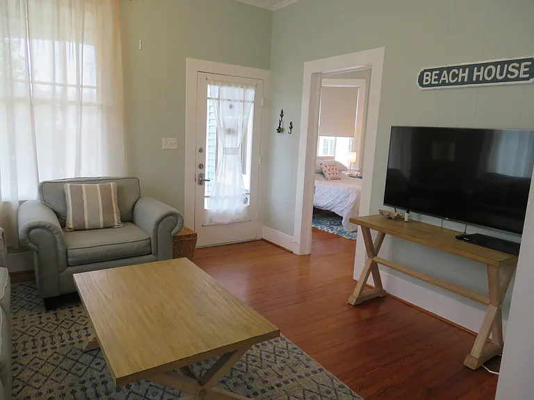 3408 Avenue O 1/2 — Photo 6