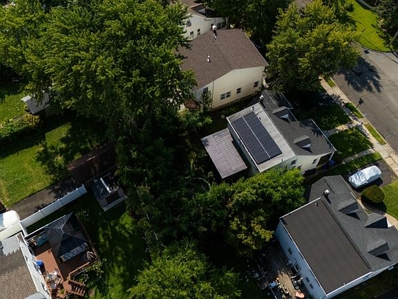 2nd image of 1219 Glenn Ave