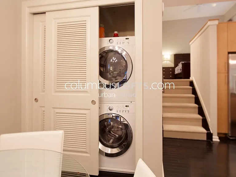 160 E Gay St — Photo 14