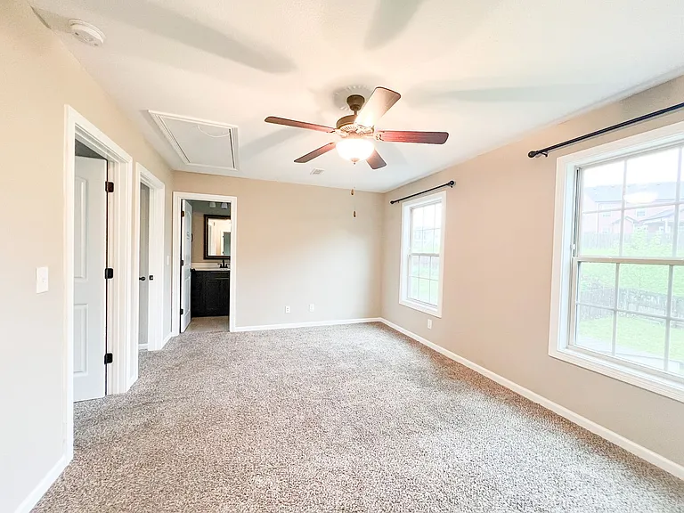 108 Woodtrace Ct — Photo 12