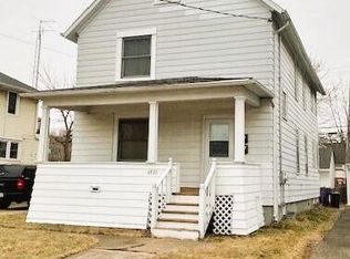 6826 22nd Ave, Kenosha, WI 53143