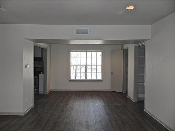 5th image of 5008 Holland Ave APT 19