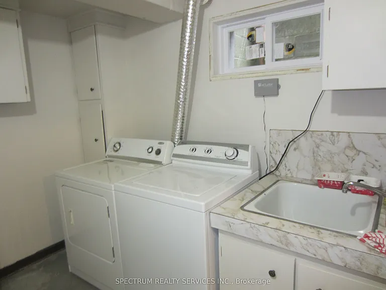 49 Gotham Ct #1 — Photo 15
