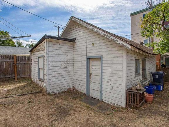 5th image of 723 W Spofford Ave