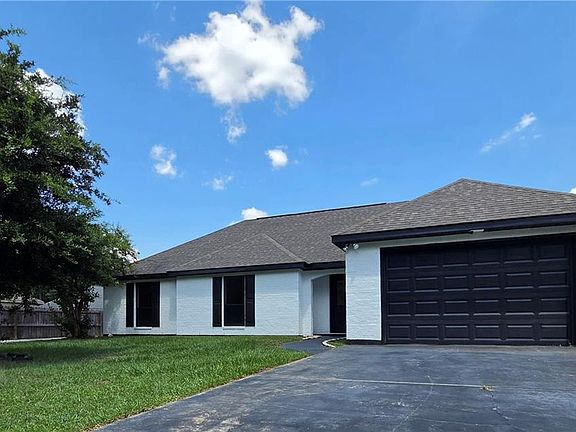 3rd image of 44104 Washley Trace Cir