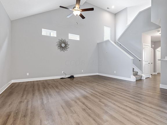 3rd image of 2027 Dumont St