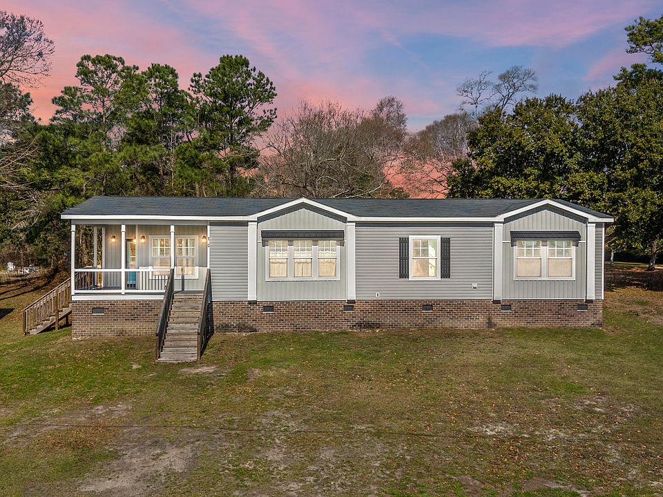 1st image of 120 Moores Landing Road