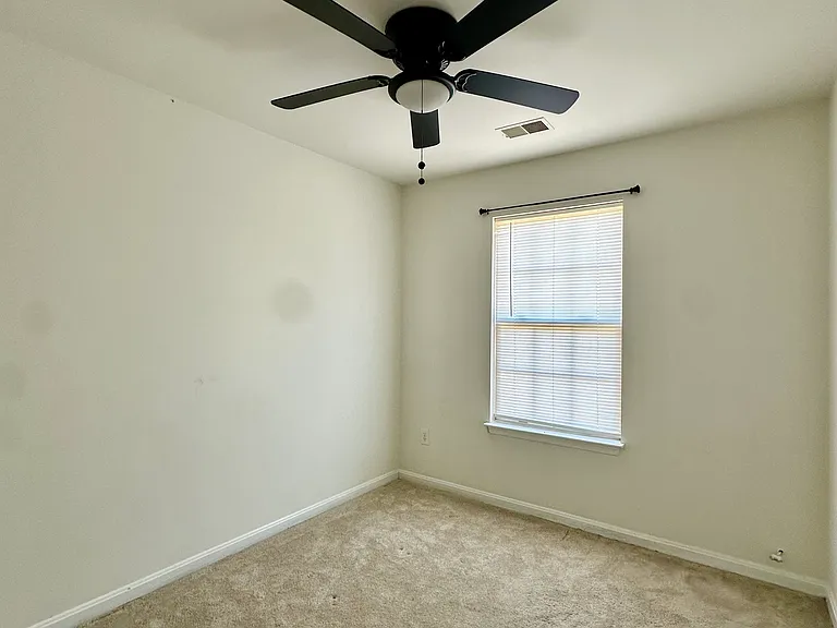 9242 Jessica Dr — Photo 14