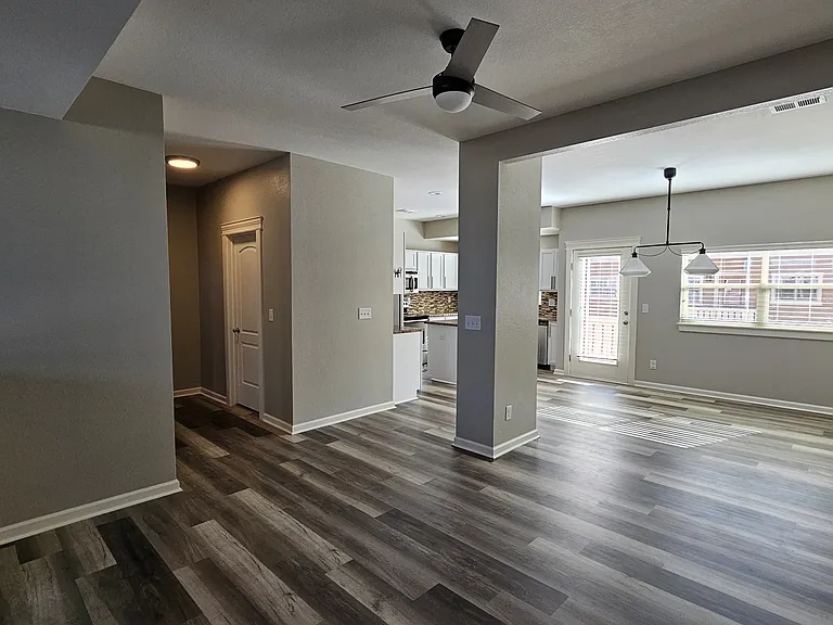 18044 French Creek Ave — Photo 6