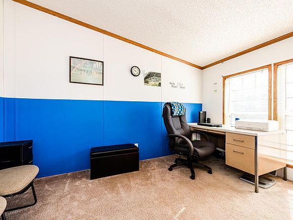 4th image of 71320 48th Ave