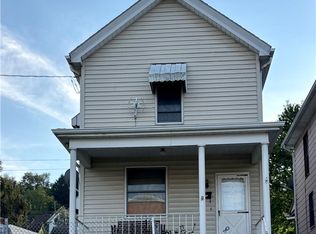 1107 Crest Ave, Charleroi, PA 15022