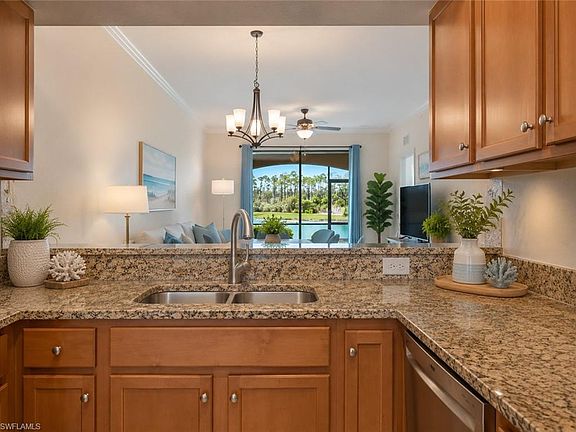 5th image of 9731 Acqua CT #514