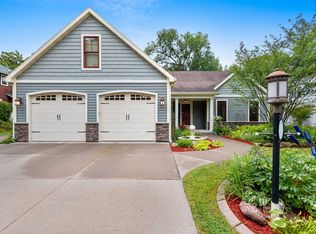 2309 Riverside Dr, Kaukauna, WI 54130