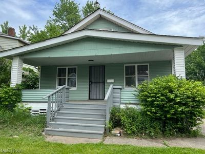 7915 Vineyard Ave, Cleveland, OH, 44105