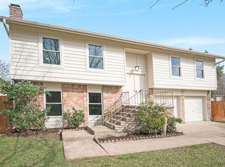 7703 Winter Glen Ln, Houston, TX 77072