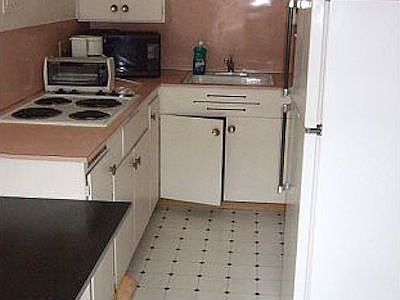 1st image of 4522 Brooklyn Ave NE APT 208