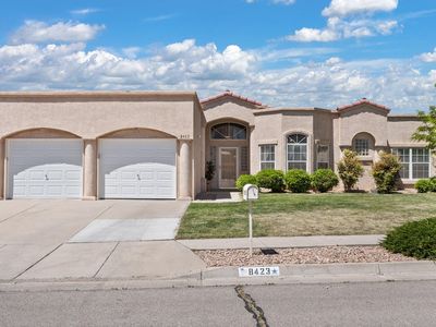 8423 Petaluma Dr NE, Albuquerque, NM, 87122