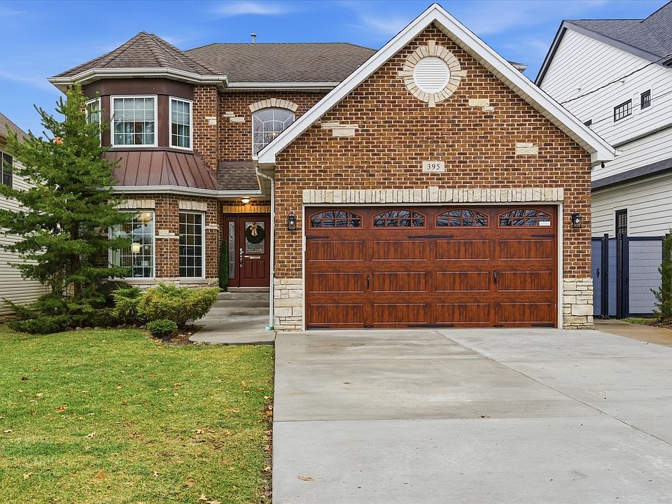1st image of 395 S Scott St