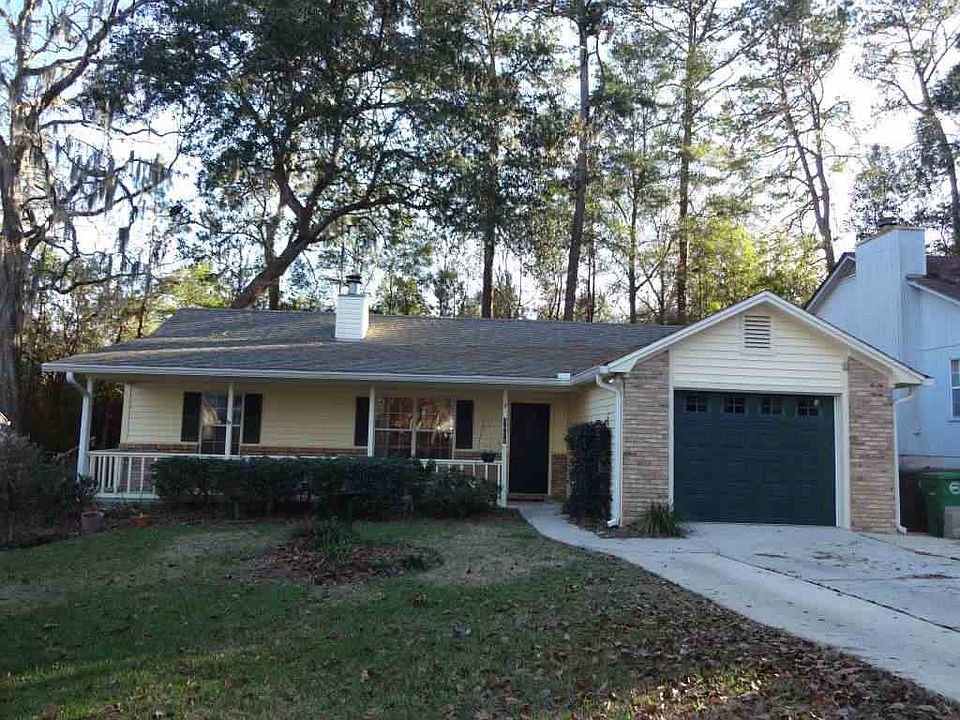 1st image of 4058 Cottage Wood Trl