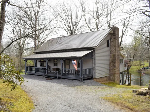 44 Triple R Ln, Crossville, TN 38571