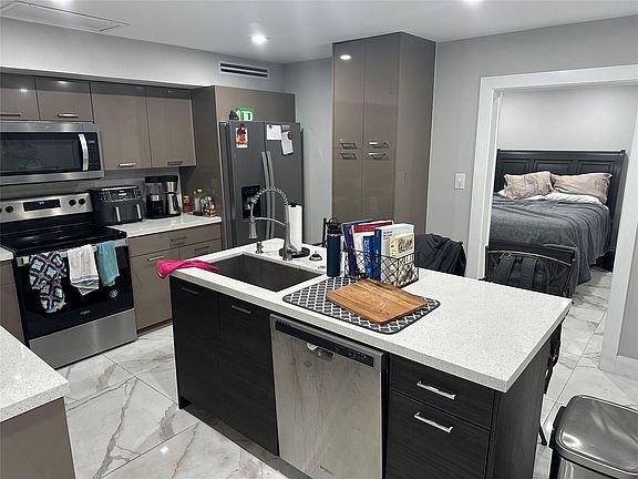 5th image of 15011 Coconut Court