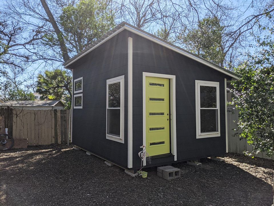 1st image of 909 Chote Ave #S