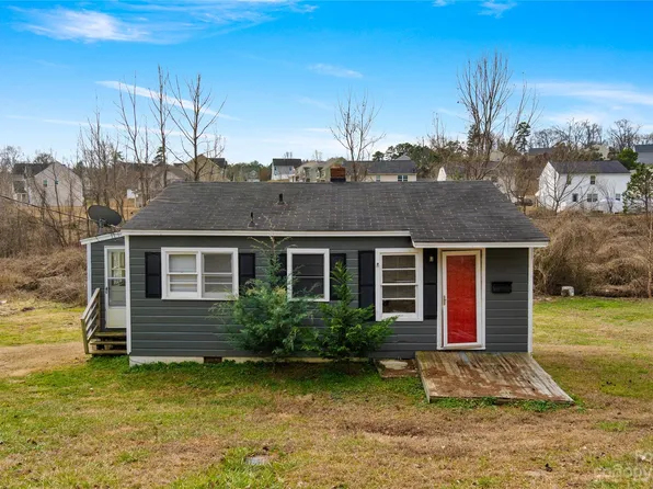 309 E Gibbs St, Dallas, NC 28034
