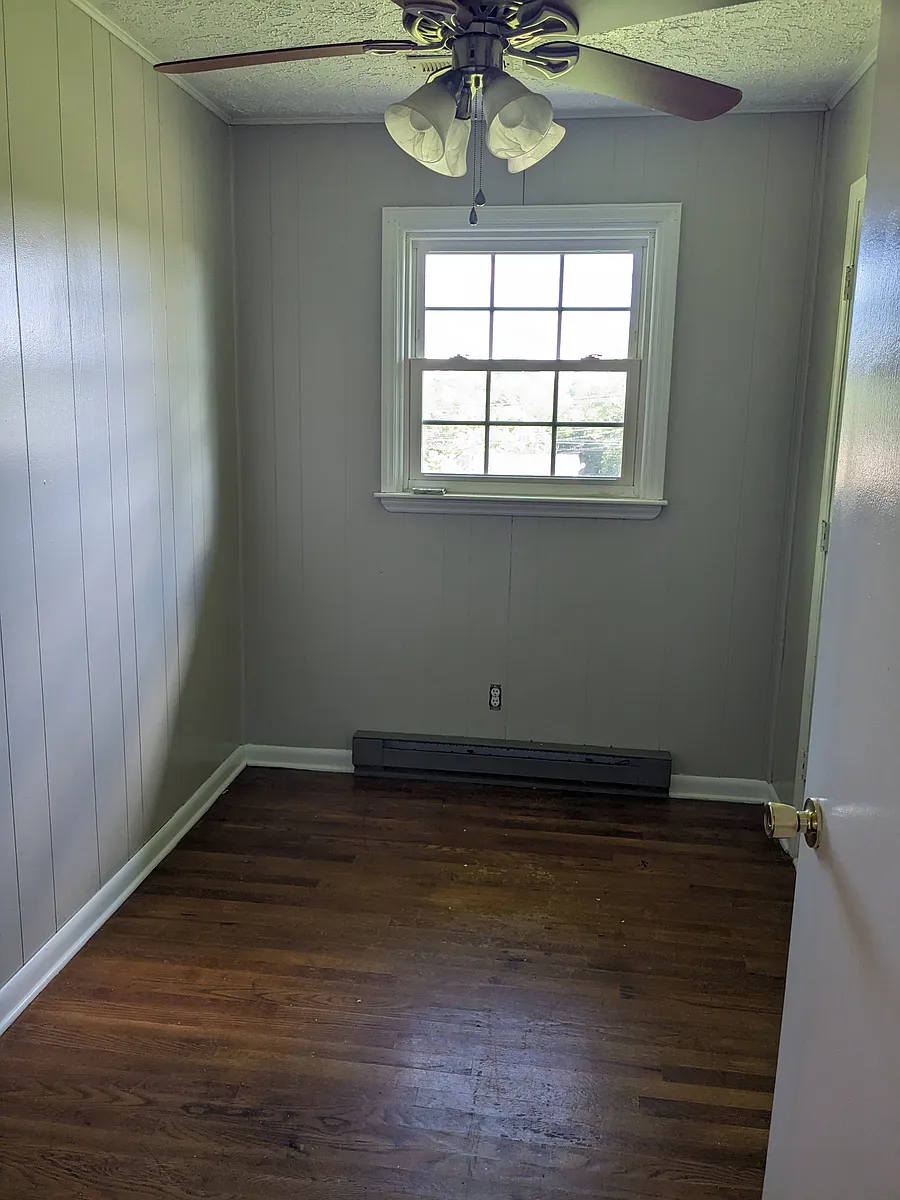Building Photo - 1610 Mudpike Rd #HOUSE
