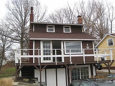 1st image of 915 Portage Lakes Dr