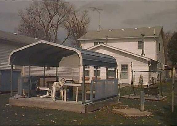 4th image of 303 Spencerville St