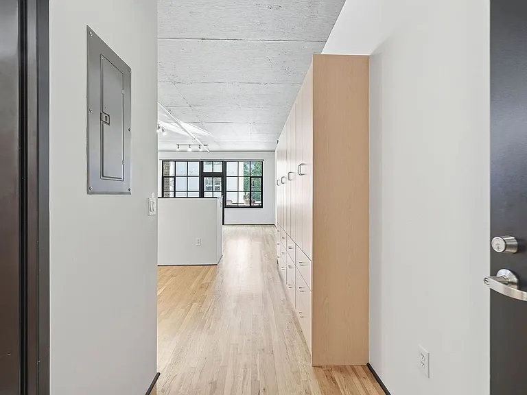 408 NW 12th Ave #208 — Photo 6