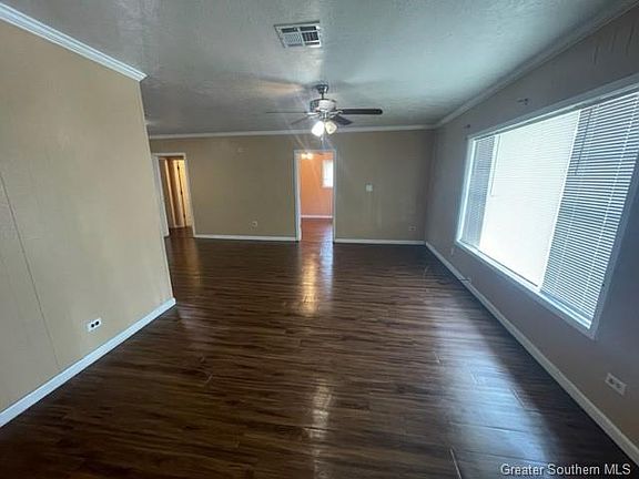 2nd image of 612 N Goos Blvd