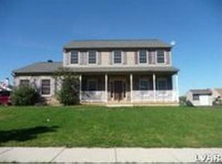 1152 Wheaton Dr, Bethlehem, PA 18017
