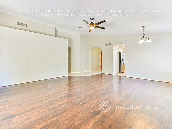 4th image of 706 S Golden Key St