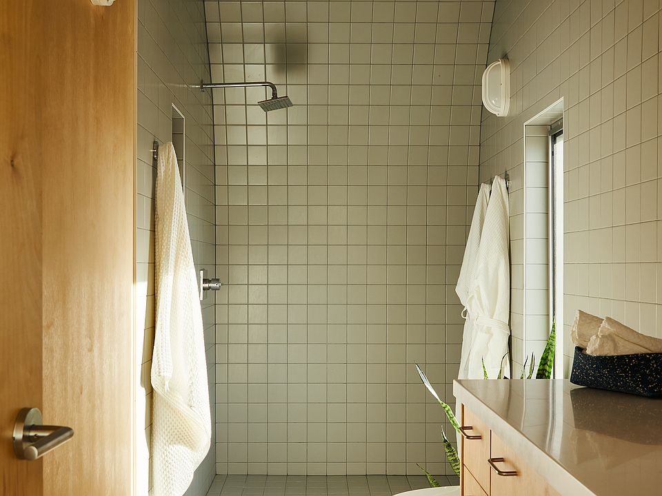 Primary bath - walk-in shower with toilet and sink