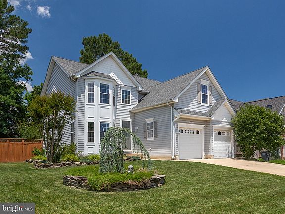 3rd image of 21465 Cameron Ct
