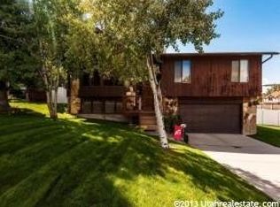 9156 S Falcon Cir, Sandy, UT 84093