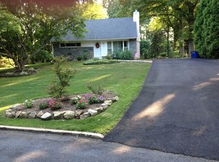 2 Palmers Ln, Media, PA 19063