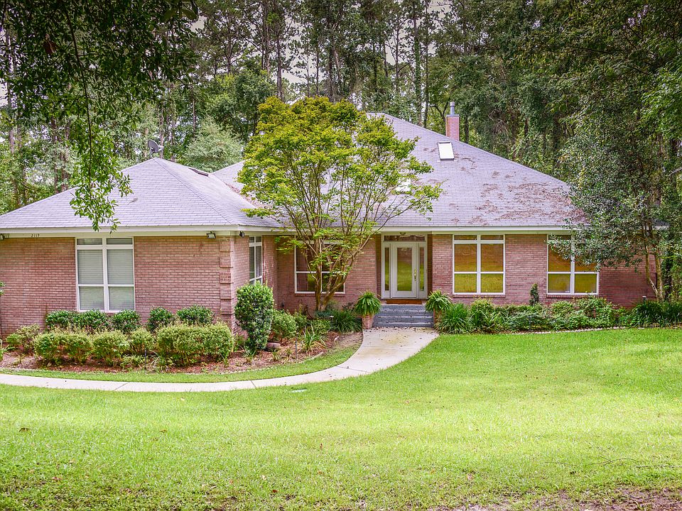 1st image of 2119 Glennridge Dr