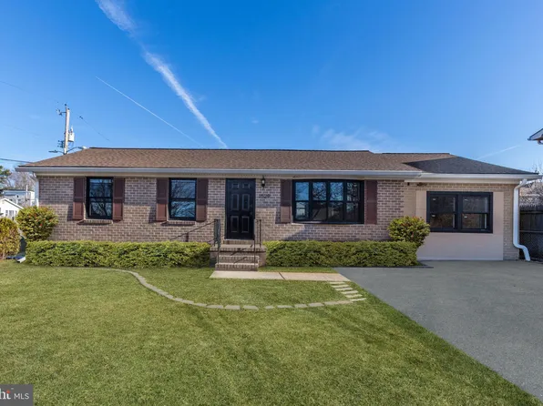 1529 Hunt Ave, Landover, MD 20785