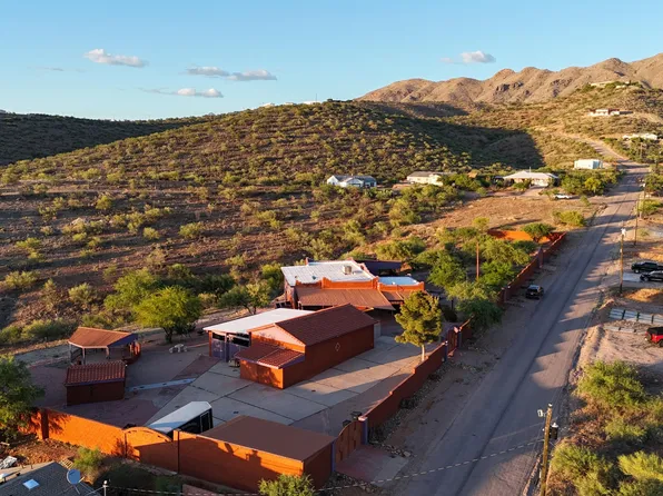 188 Calle Pulpo, Rio Rico, AZ 85648