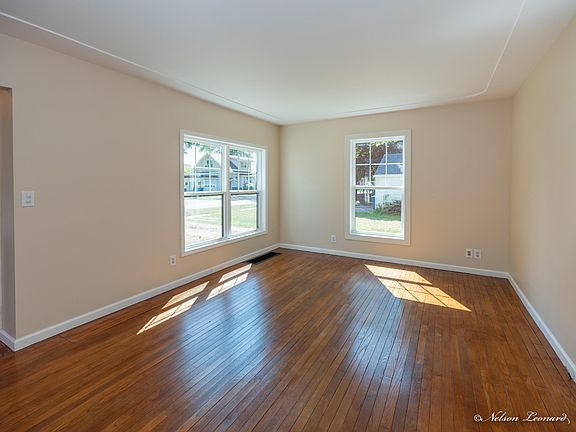 5th image of 1221 Bronx Ave