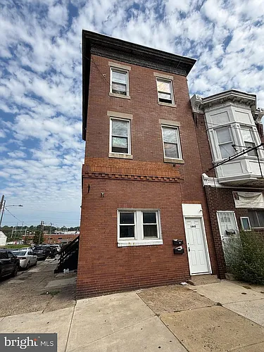 1945 W Hunting Park Ave Photo 1