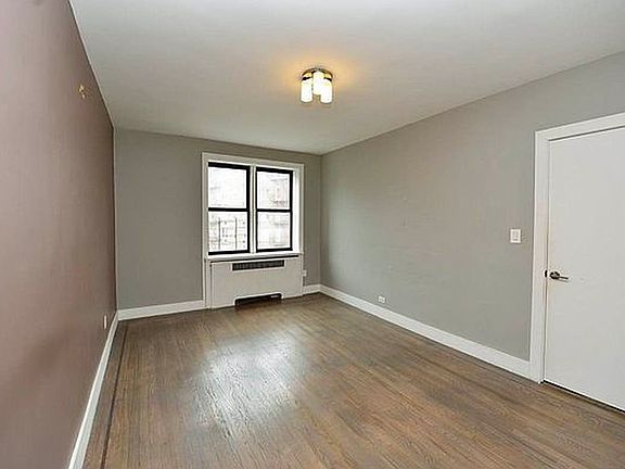 4th image of 410 St Nicholas Ave APT 2D