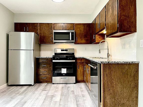 3rd image of 3807-3813 Rilling Ave
