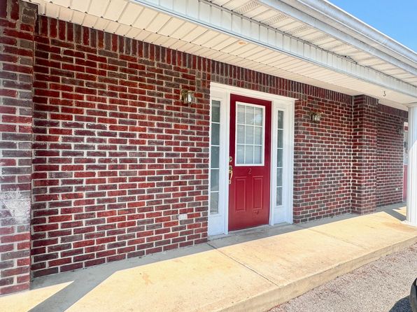 54 Charleston Pl #2
